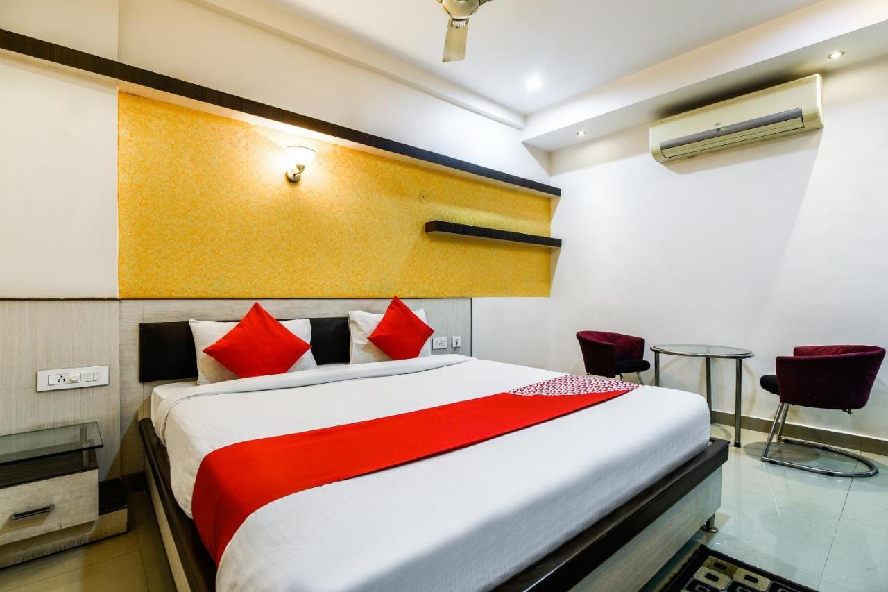 Oyo 30414 Hotel Us Residency Aurangabad  Екстериор снимка